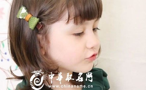 2018年属狗女宝宝名字大全(诗意带出处)