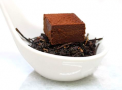 12月13日生日巧克力：香茶夹心（Lapsang Souchong）