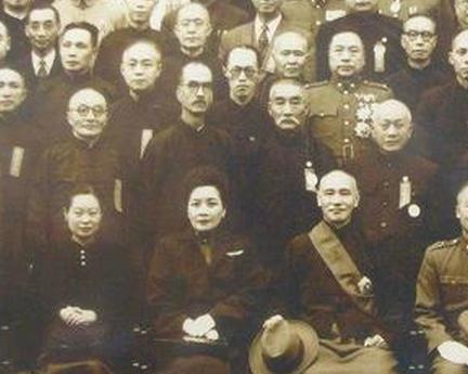  杜姓女孩名字最新