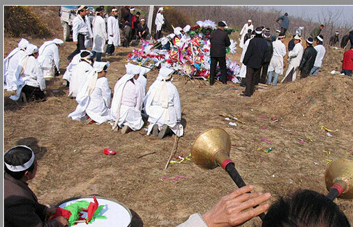 梦见水淹死人