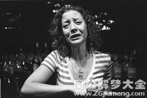 梦见打妻子