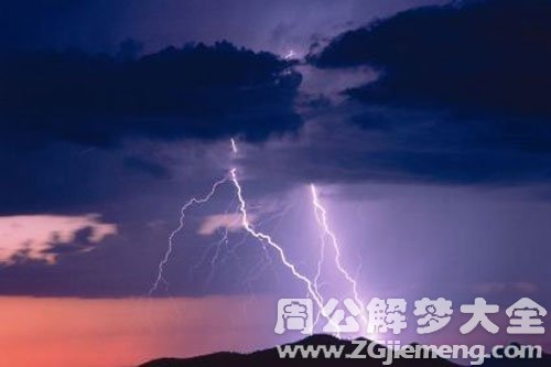 雷雨闪电