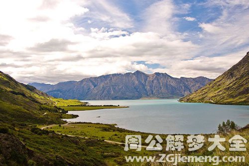 山河