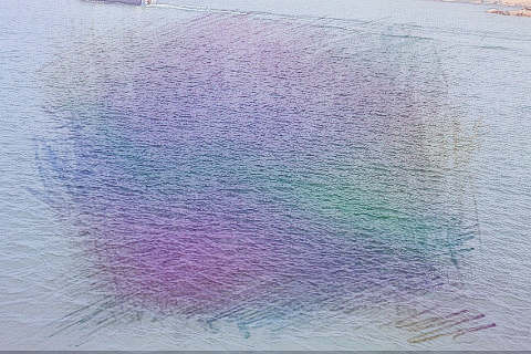 湖水很绿