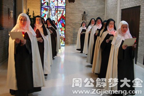 梦见圣女修道院