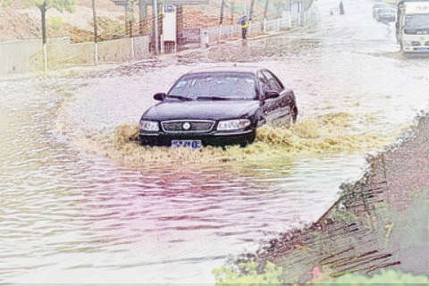 道路积水