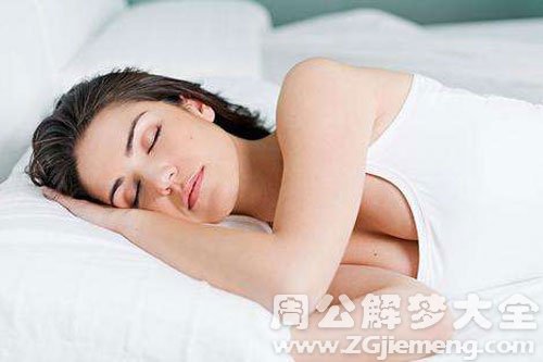 死人托梦叫救他
