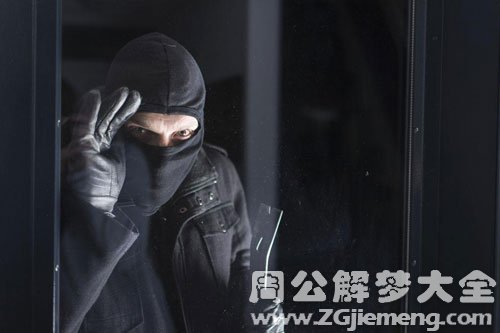 陌生人闯进家里 陌生人闯进家里