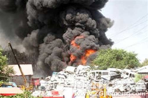 梦见家里黑烟滚滚