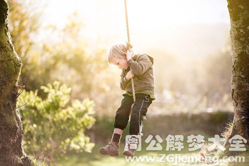 梦见秋千坏了