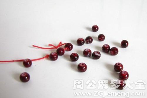 梦见手链断 梦见手链断