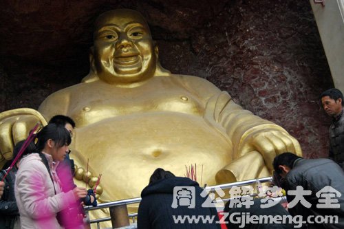 梦见旅游拜佛 梦见旅游拜佛