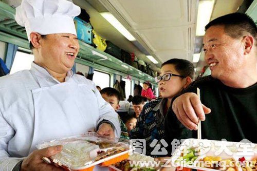 梦见给很多人做饭吃 梦见给很多人做饭吃