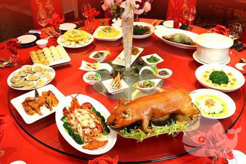 梦见摆酒席请客 梦见摆酒席请客