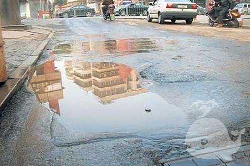 梦见路上都是水