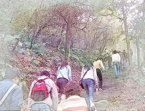 上山、爬山