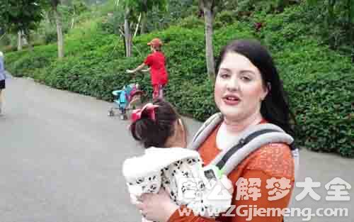 梦见抱养